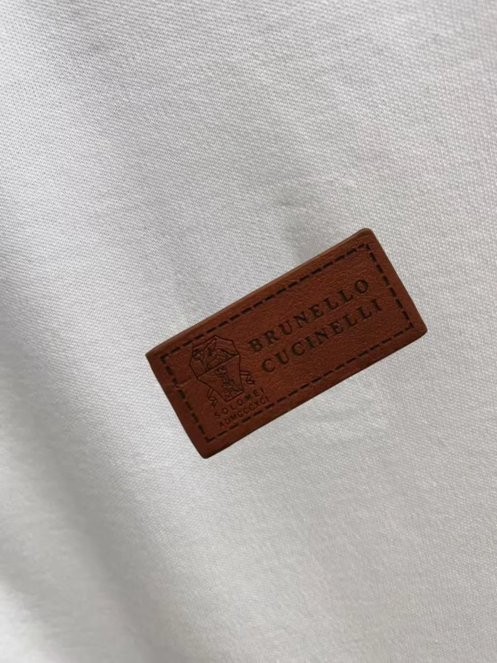 , BC highly recommended! Spring and summer new products are on sale at the counter. Fashionable Premium Men's Polo - Logo on the chest, personalized and fashionable/Imported top-notch high-density mercerized pearls, extremely skin-friendly and comfortable. It feels very delicate, has a good texture, is cool and breathable, and is a very good overall product. It can be worn alone without any problem. Size M-3Xl